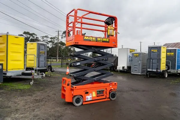 19' Electric Scissor